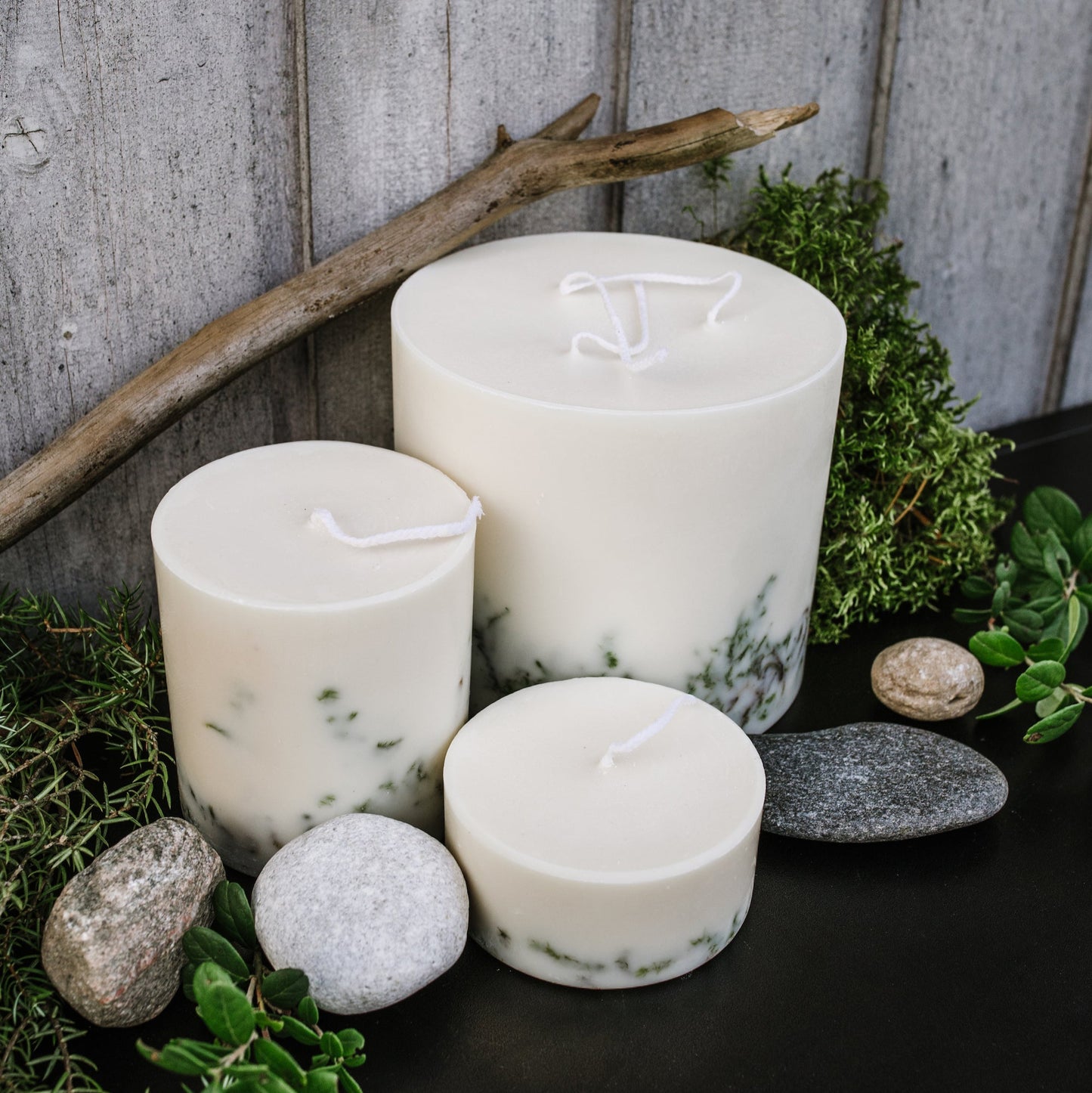 Moss mini pillar candle