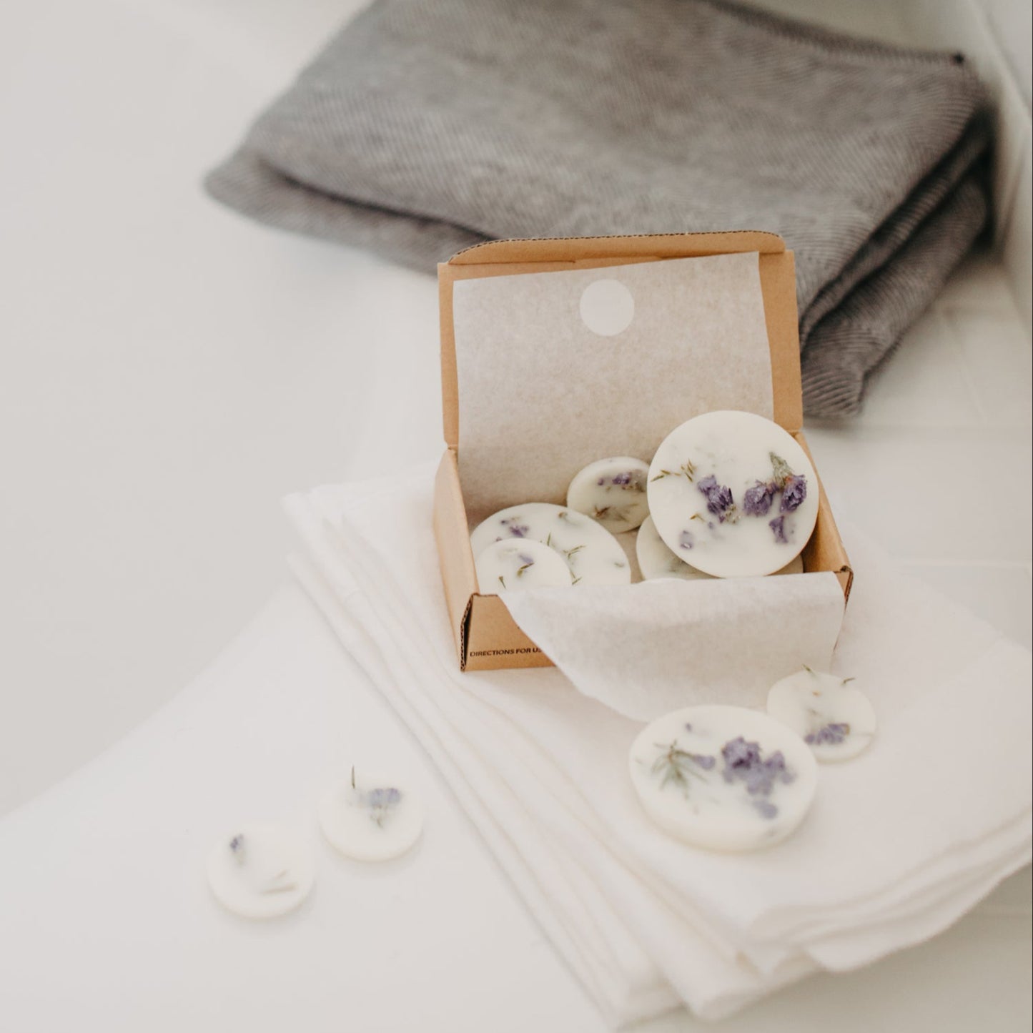 Candle and scented wax rounds workshop 1-1,5h